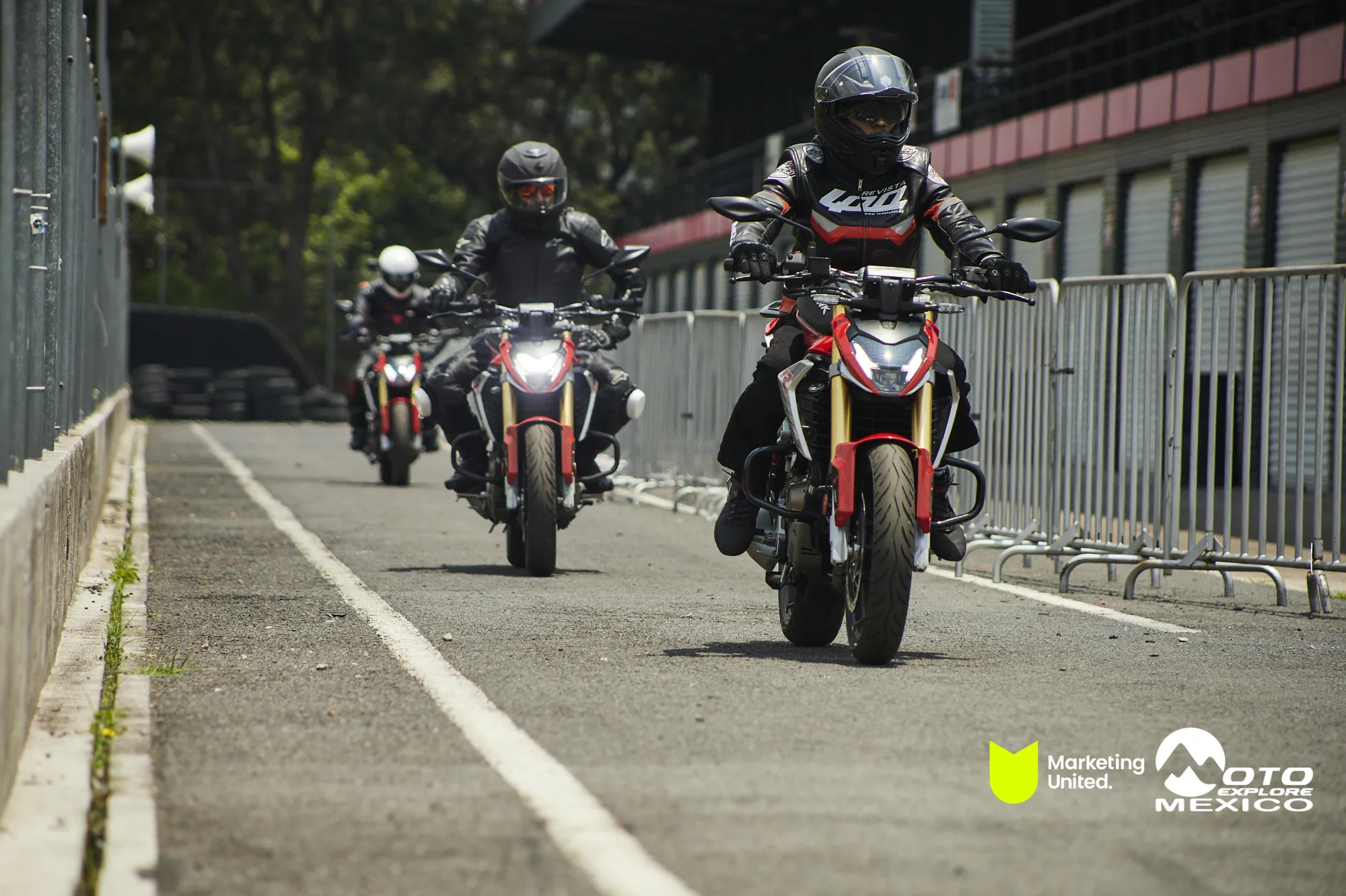 HUNK TRACKDAY 126